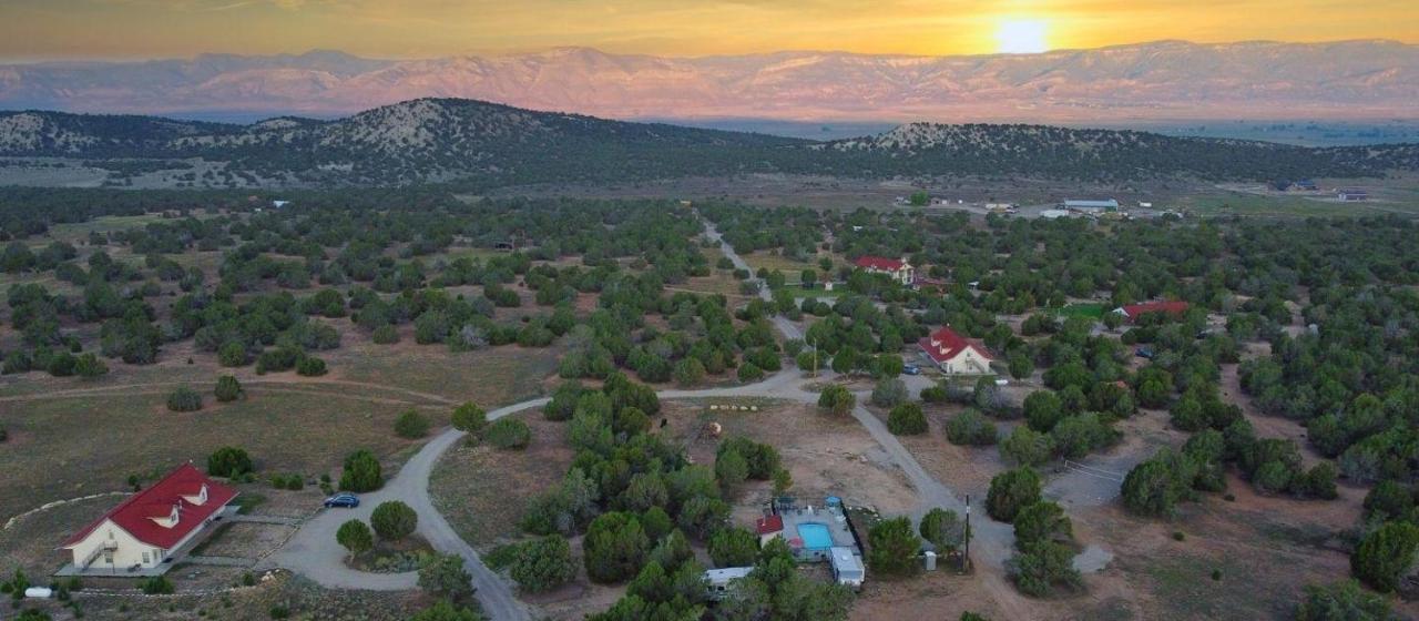 Hacienda Roja - The Cedars #7 At Wind Walker Homestead Spring City Exterior photo